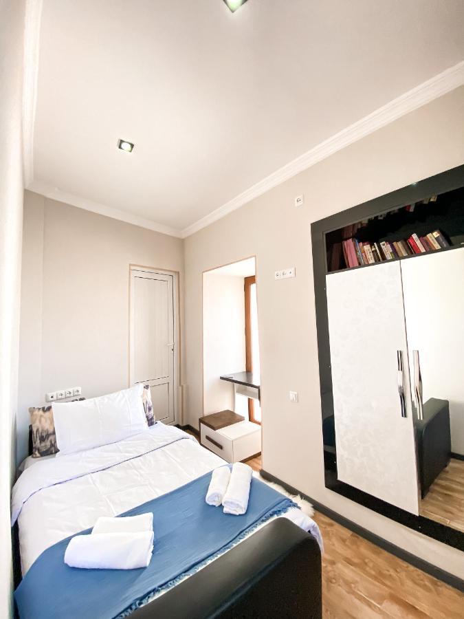 Next Level Apartment ティビリシ エクステリア 写真